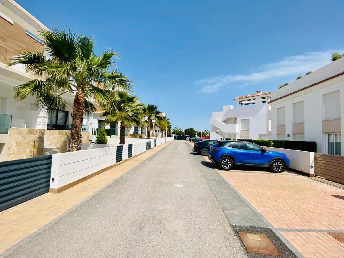 Fortuna Penthouse With Roof Terrace, Ac And Pool Rojales Exterior foto